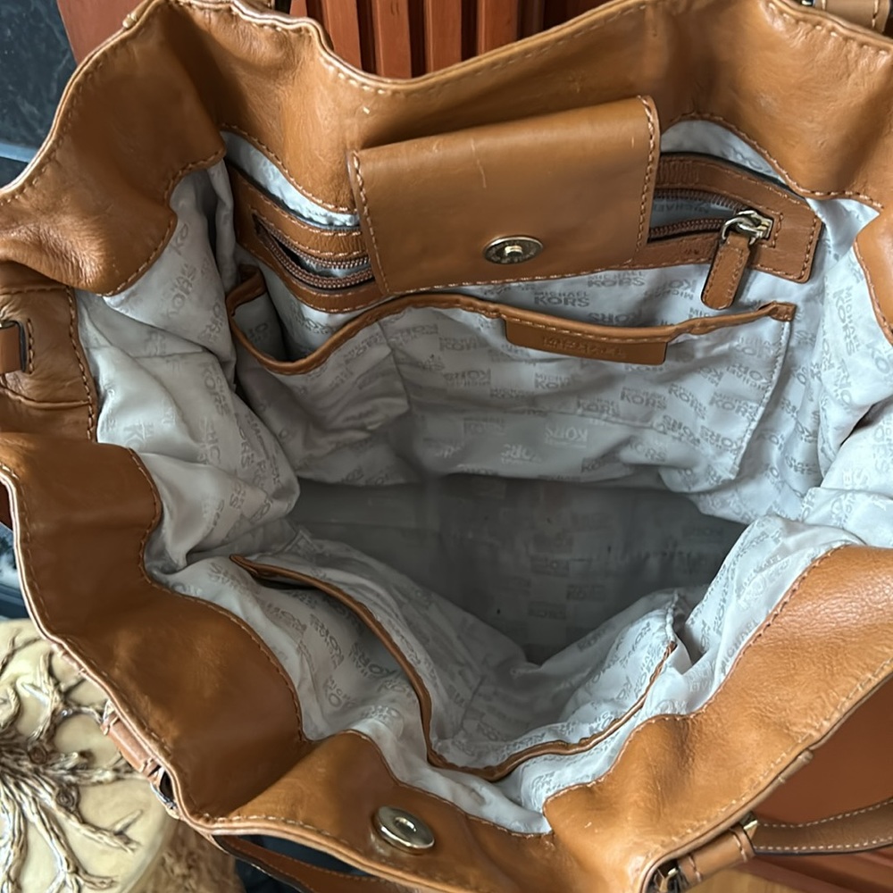 MICHAEL KORS- brown  Leather GANSEVOORT hand/shoulder Bag- SFH- see pics - Picture 8 of 12